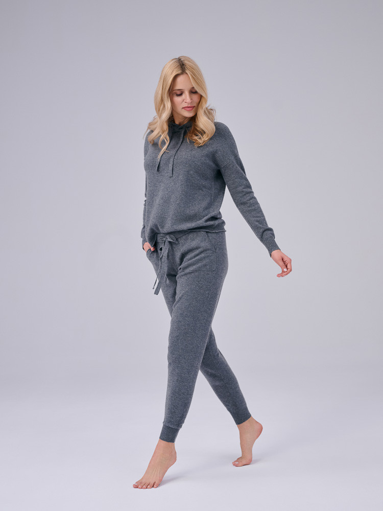 100% cashmere set