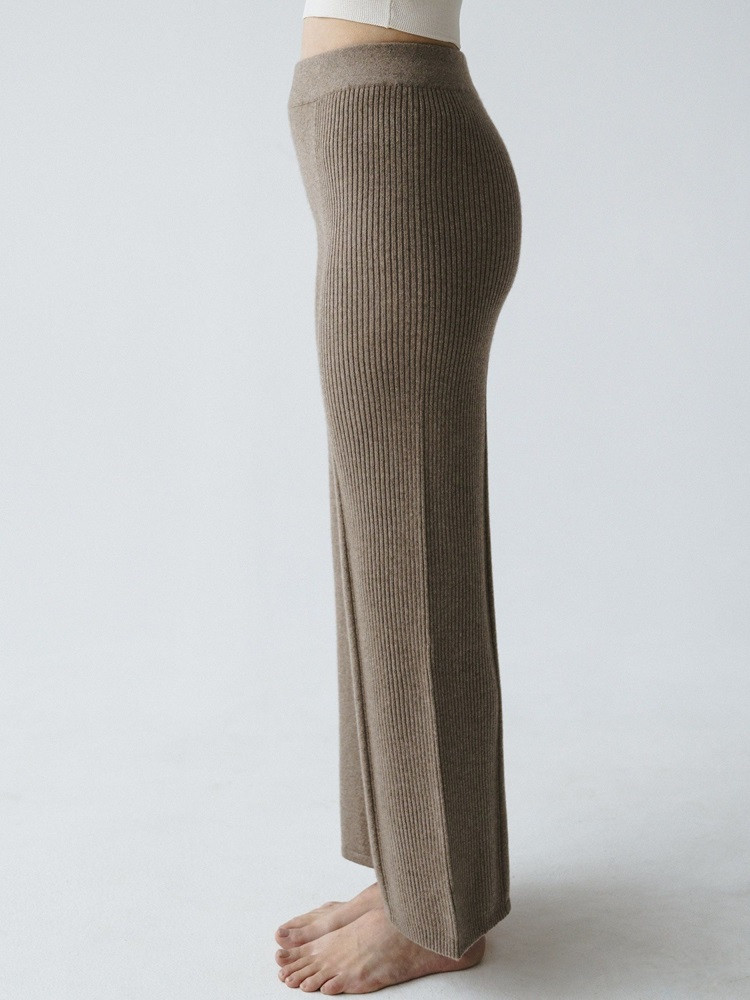 Beige cashmere pants