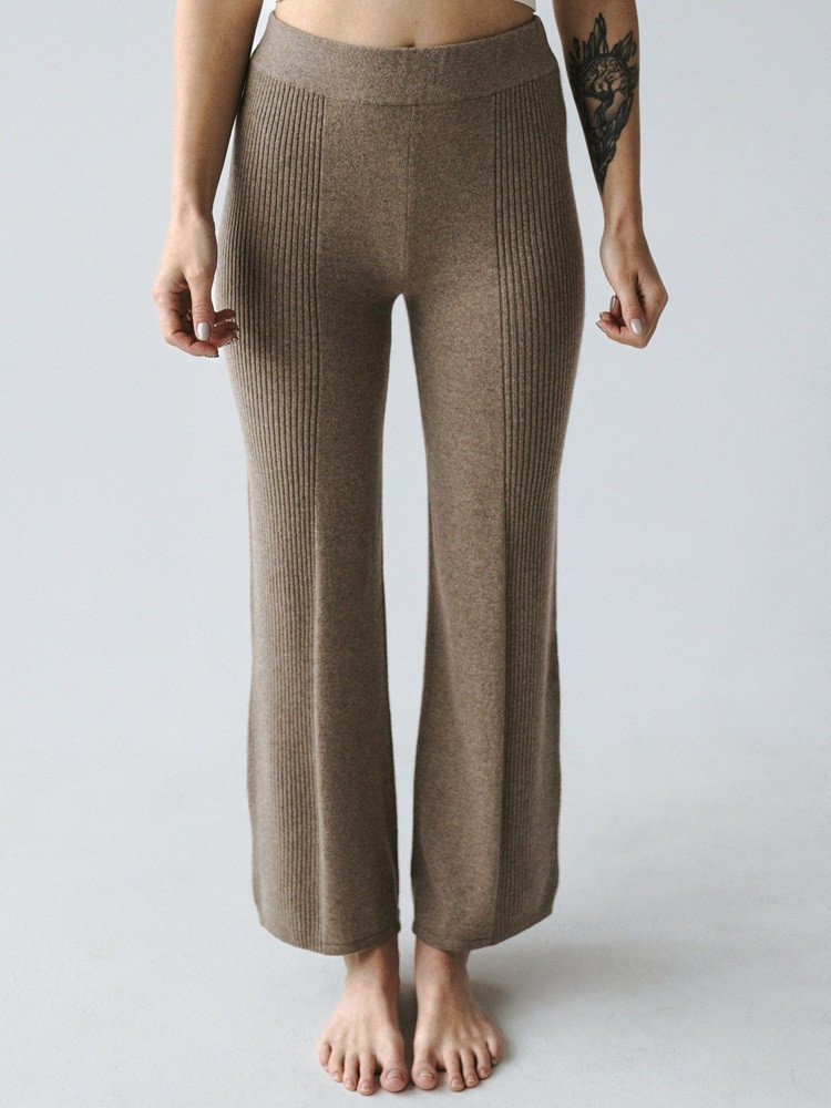 Beige cashmere pants