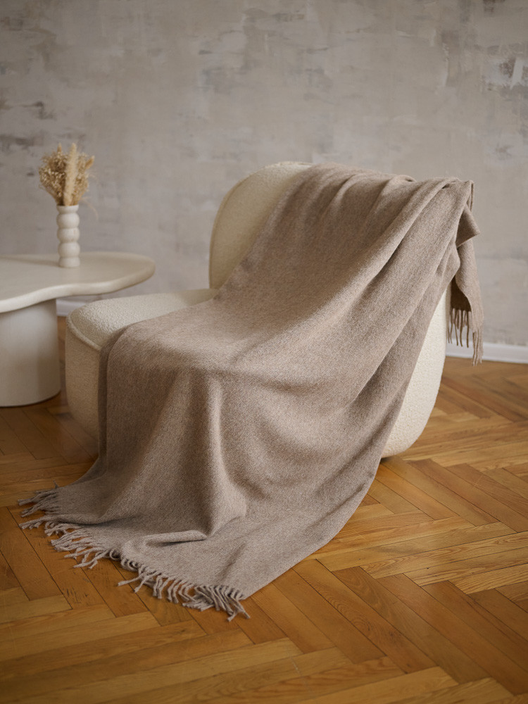 100% baby alpaca blanket