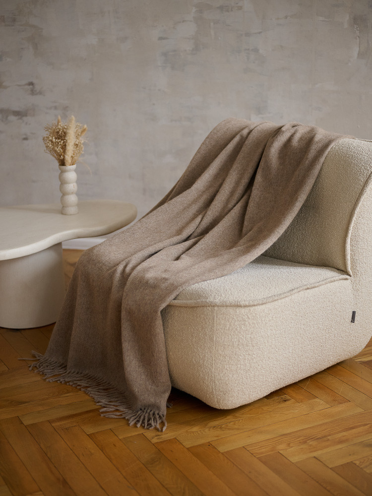 100% baby alpaca blanket