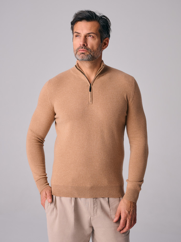 Cashmere sweater with zipper
