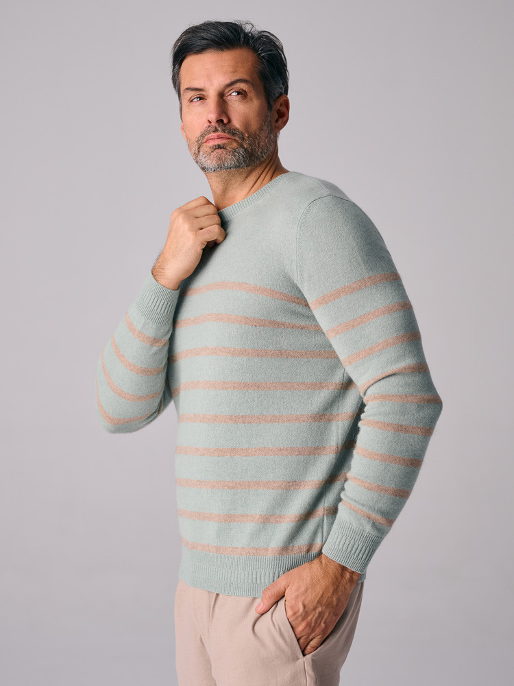 Men's cashmere sweater