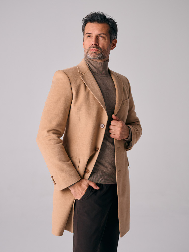Men’s camel cashmere coat