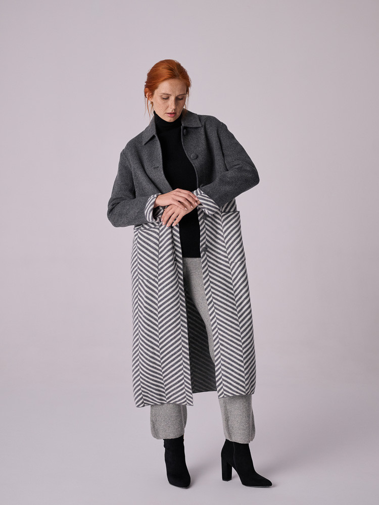Women's cashmere and wool coat