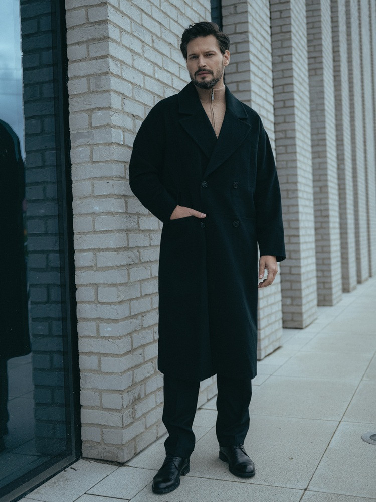 Men's oversize coat
