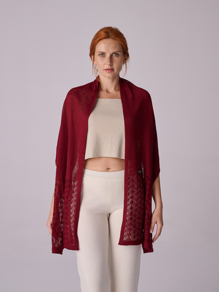 Openwork wool scraf