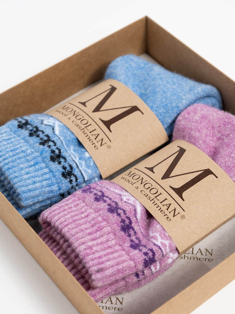 Women's high sock set