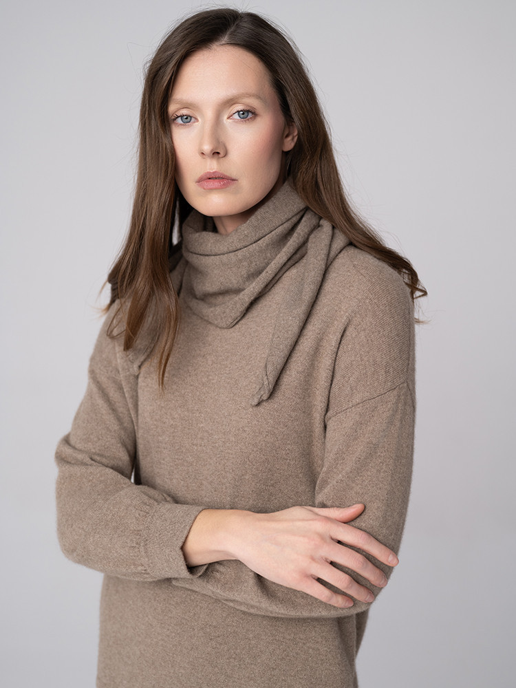 Organic cashmere shawl