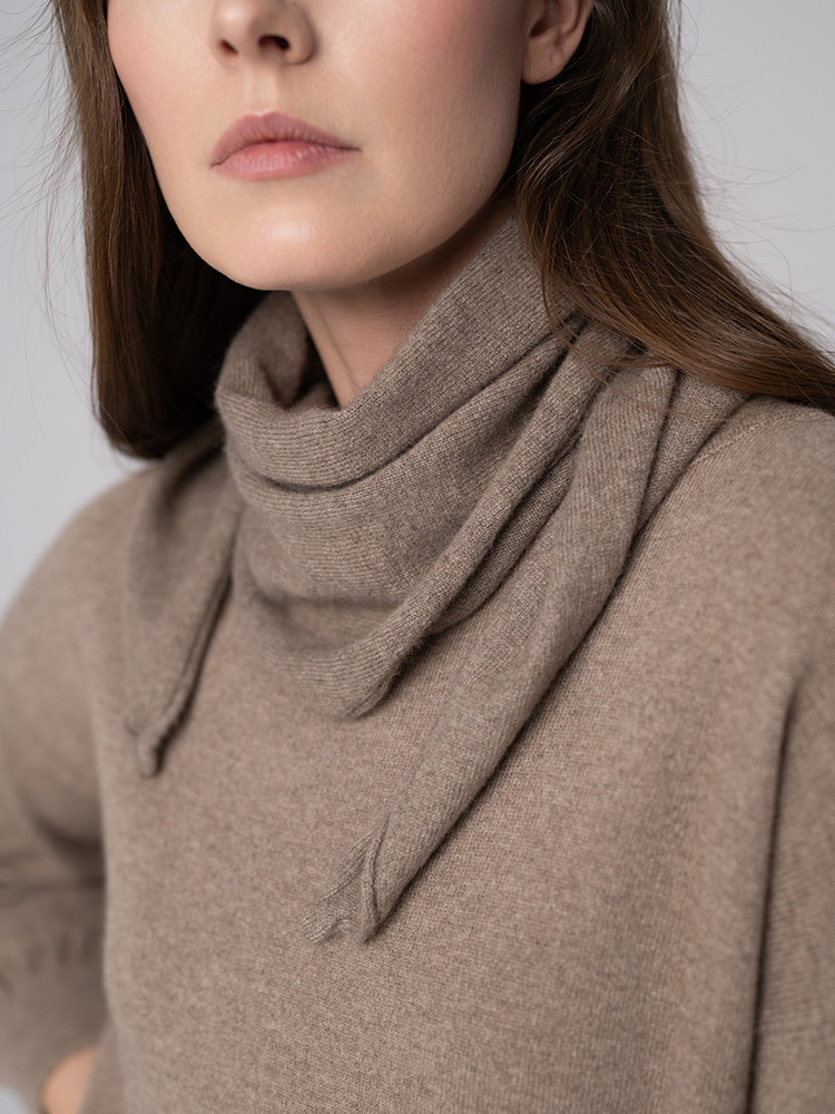 Organic cashmere shawl