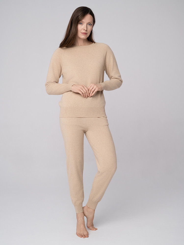 Cream cashmere set