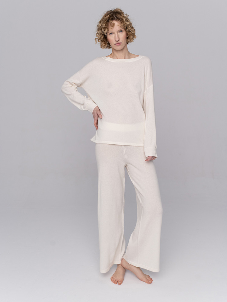 White cashmere set