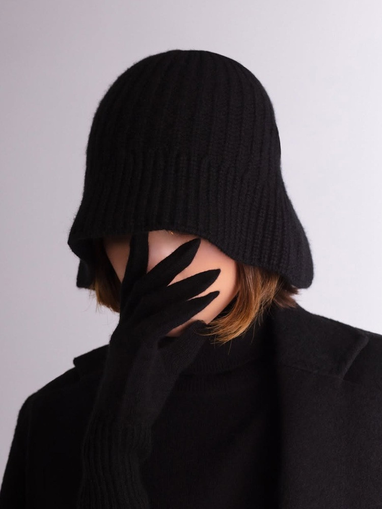 Cashmere hat