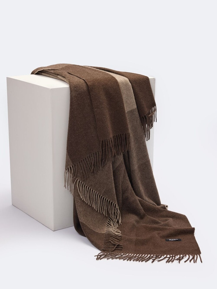 Large-check yak wool blanket