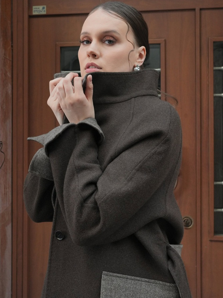 Elegant yak wool coat