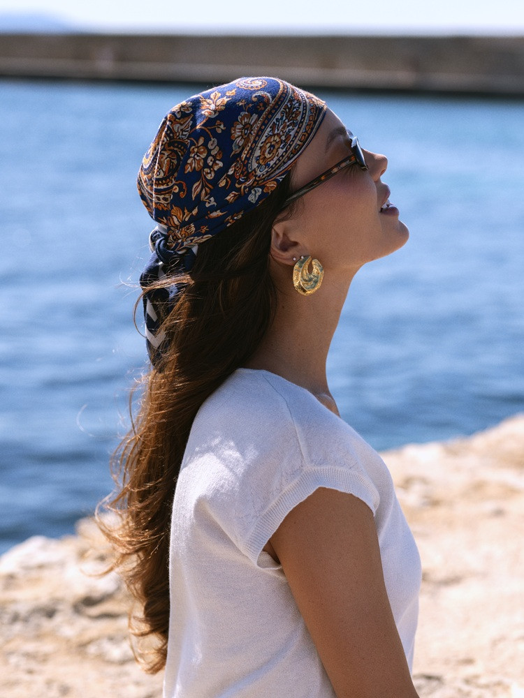 Oriental silk scarf with cashmere