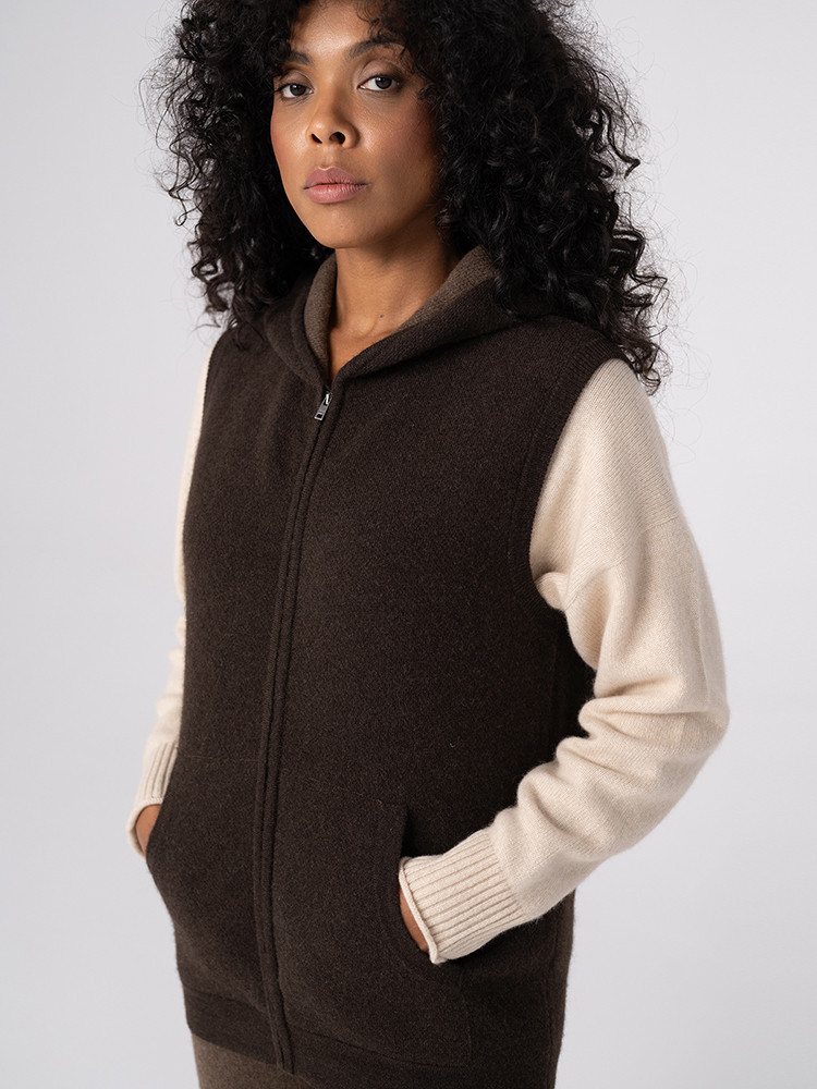 Zip-up yak wool vest