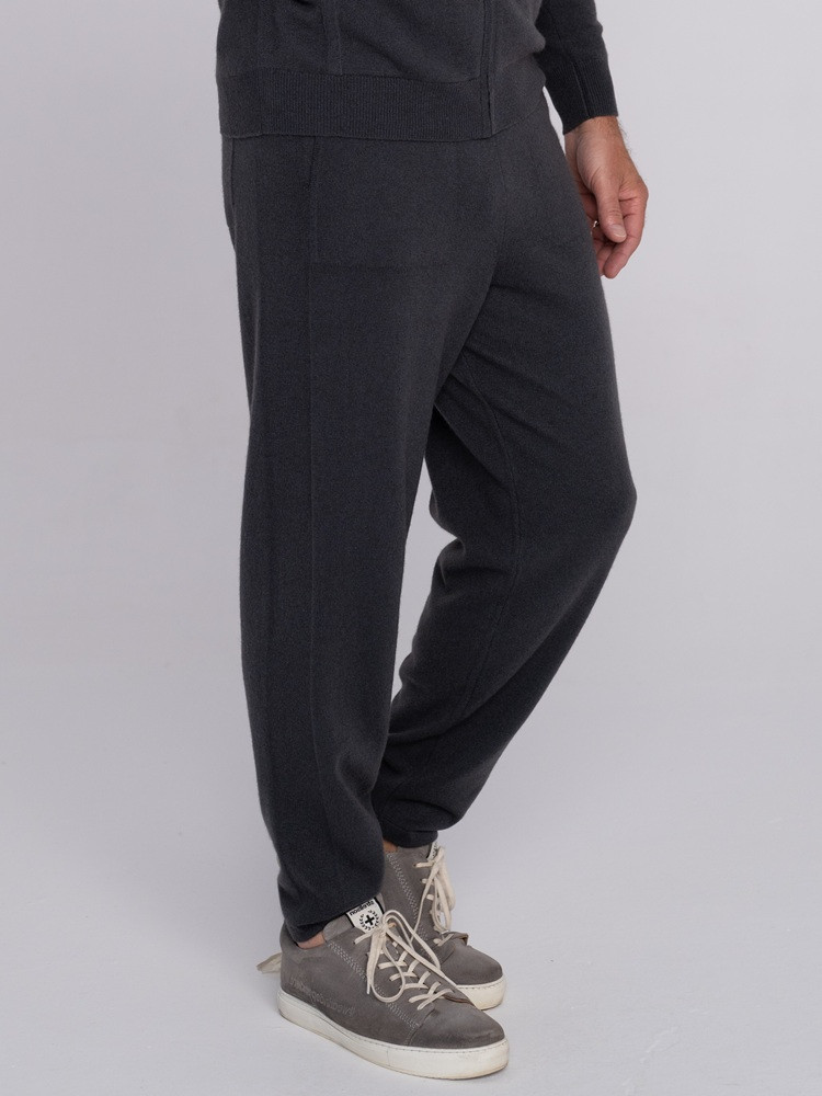 Cashmere sweatpants