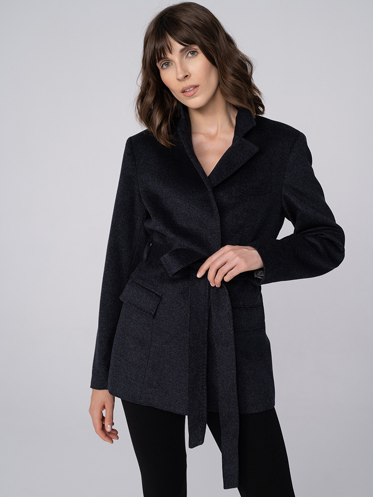Belted sheep wool blazer