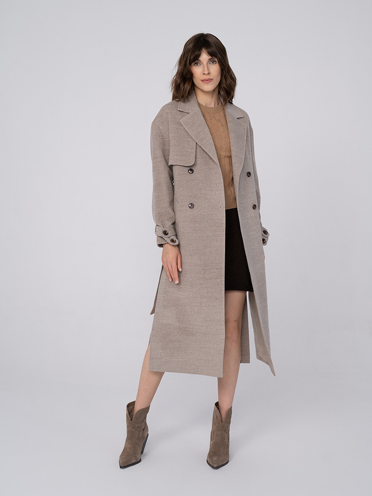 Long sheep wool coat