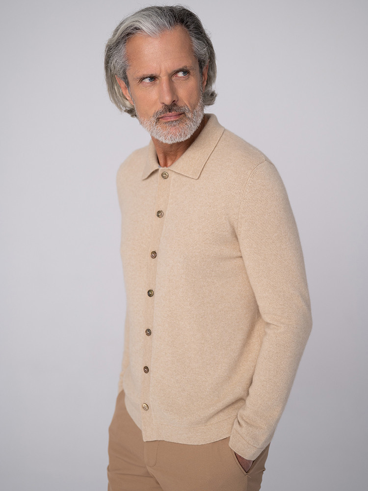 Knitted cashmere shirt