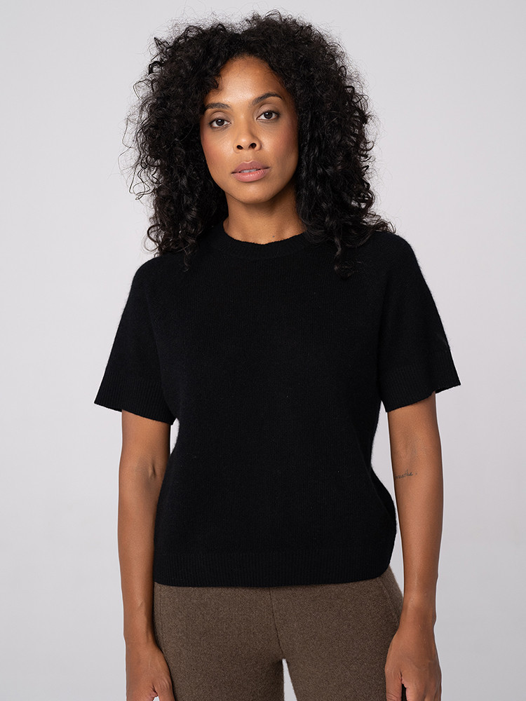 Lightweight cashmere T-shirt