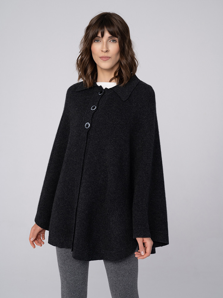 Cashmere poncho / wrap