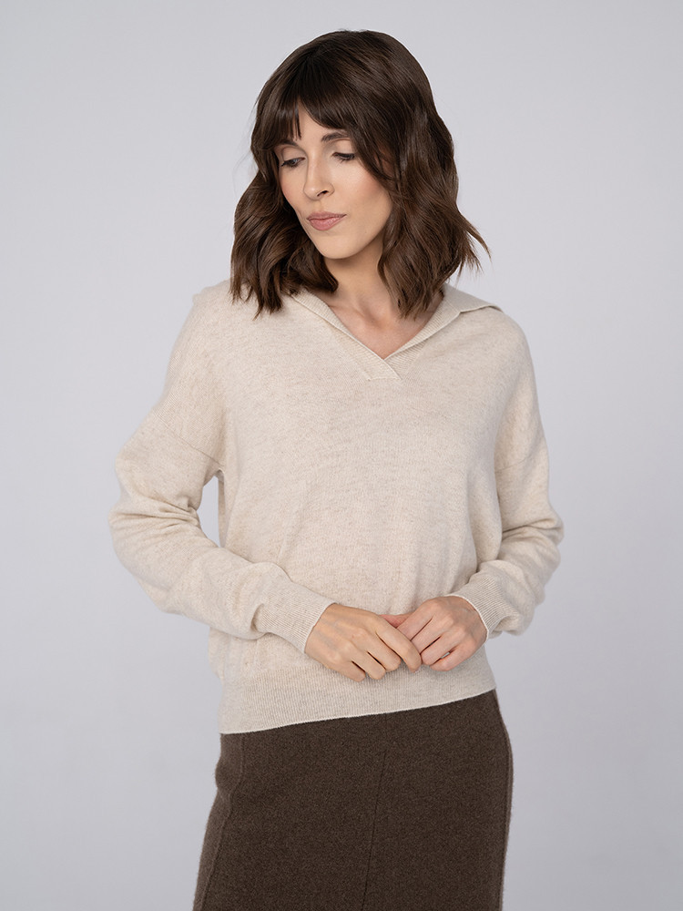 Lightweight cashmere sweater