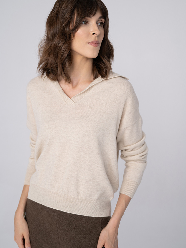Lightweight cashmere sweater