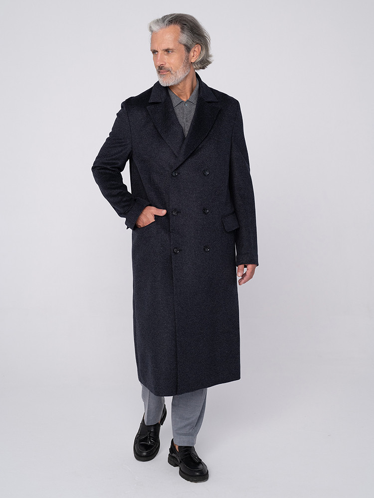 Long men’s sheep wool coat