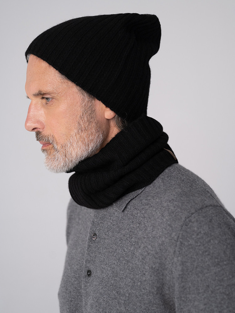 Men’s cashmere neck warmer