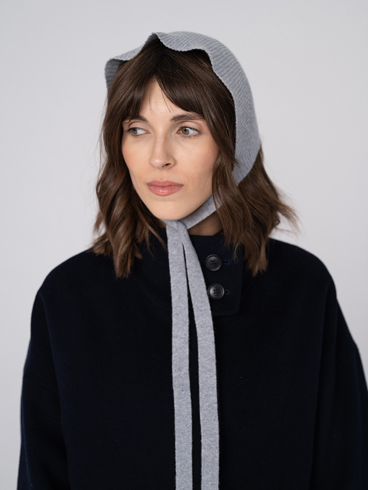 Ribbed cashmere bonnet