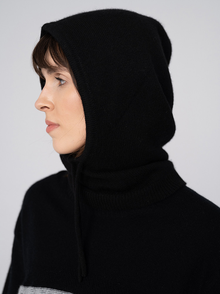 Classic cashmere balaclava