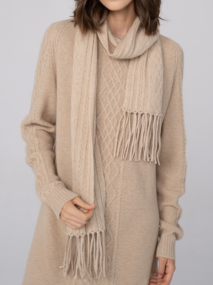 Textured cashmere scarf