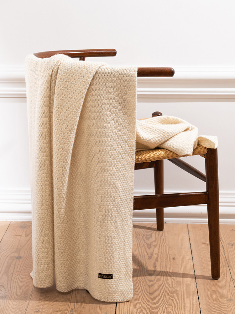 Sheep wool blanket 100x150