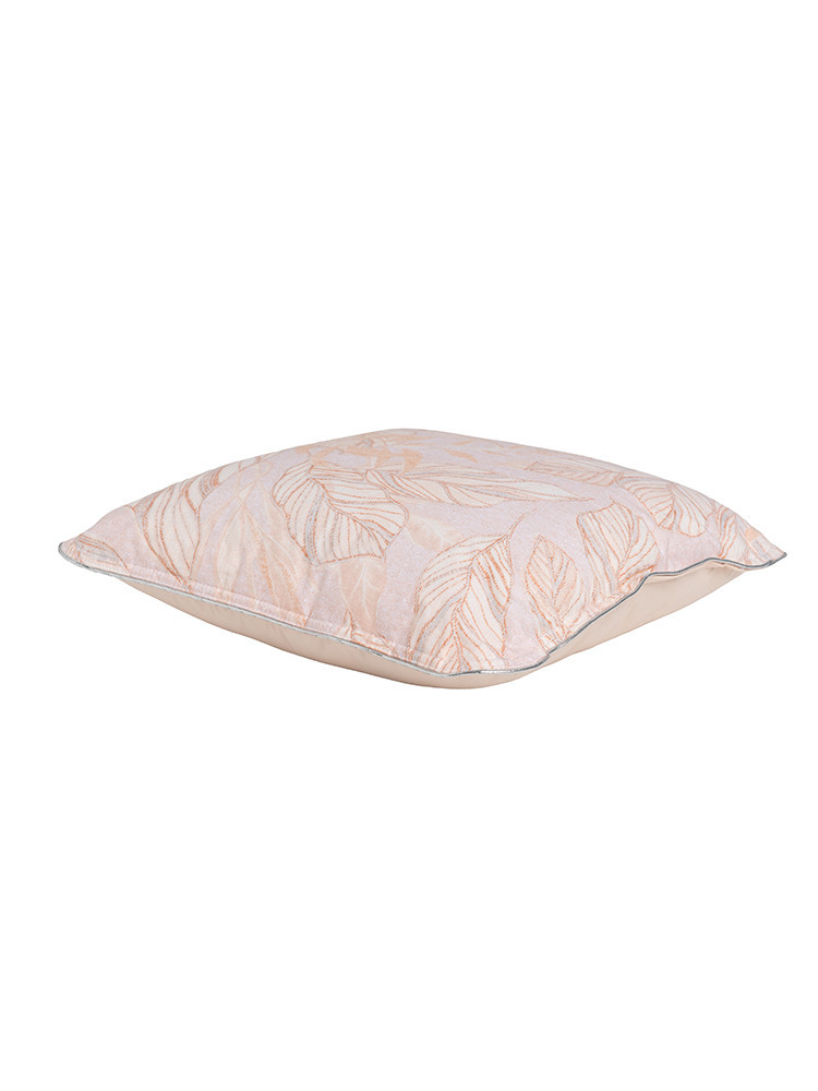 Pillow with chrysanthemum herbs